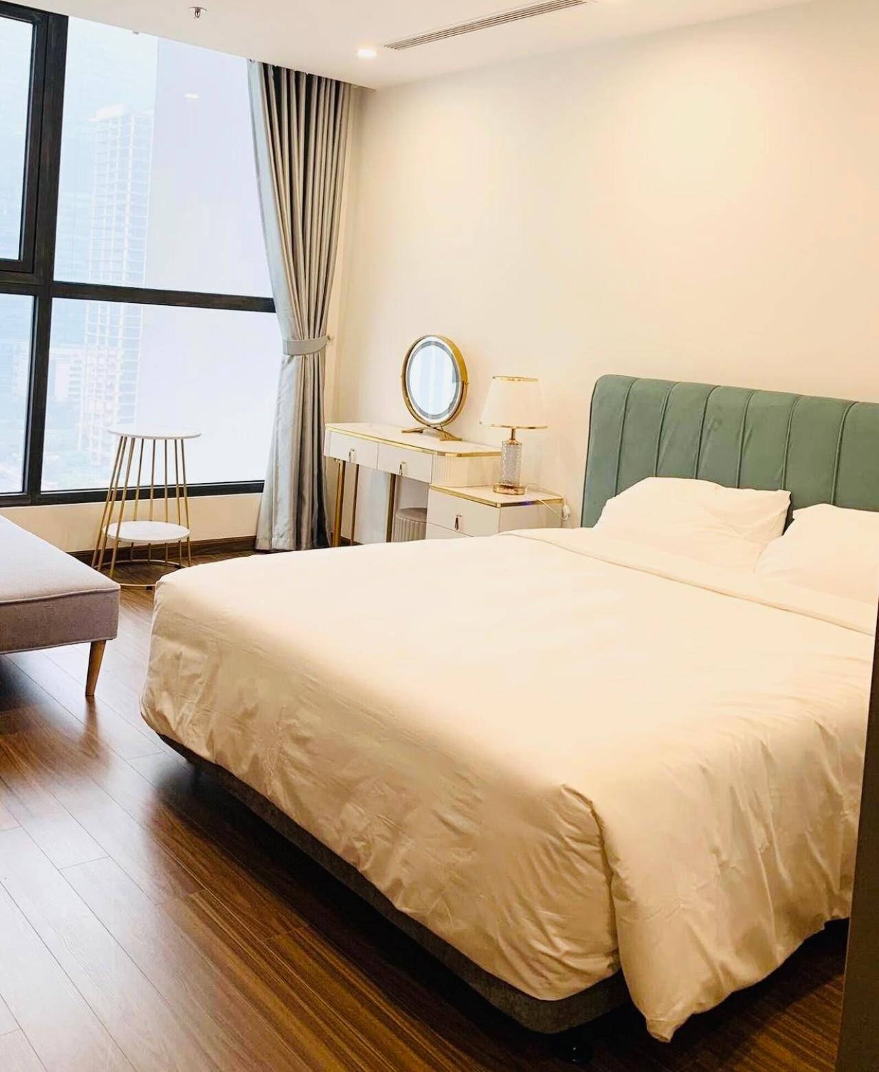 Căn hộ Skynest Vinhomes West Point Hà Nội